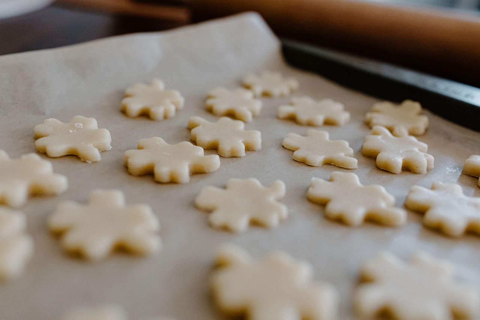 Parchment-lined baking pan ready for batter — cozy small kitchen baking ideas